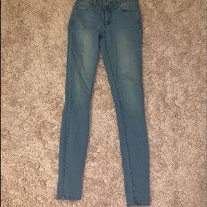 white wash regular rise jeans